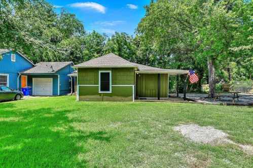 1719 Fannin Ave, Denison TX  75020-6813 exterior