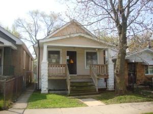 319 106th St, Chicago IL  60628-2533 exterior