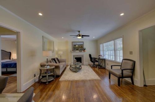 961 Cascade Rd, Atlanta GA 30311-2659 exterior