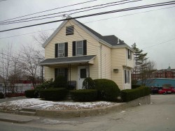 101 Adams St, Newton, MA 02458-1116