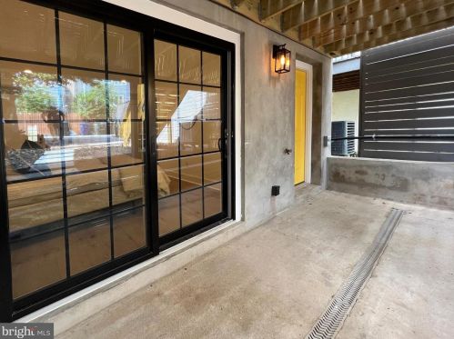 829 Decatur St, Washington DC  20017-3918 exterior