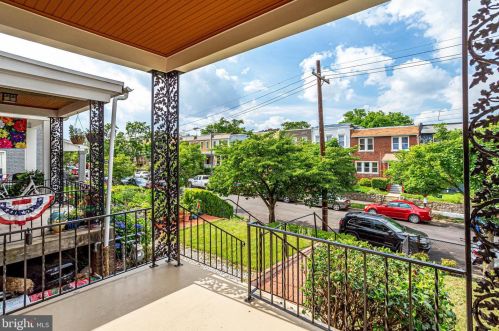 1839 A St, Washington DC 20003-1521 exterior