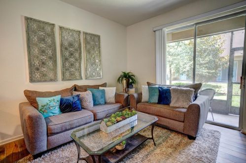 7041 Spotted Deer Pl, Riverview FL 33578-8977 exterior