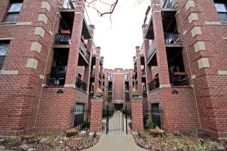 2114 Seminary Ave, Chicago IL  60614-4114 exterior