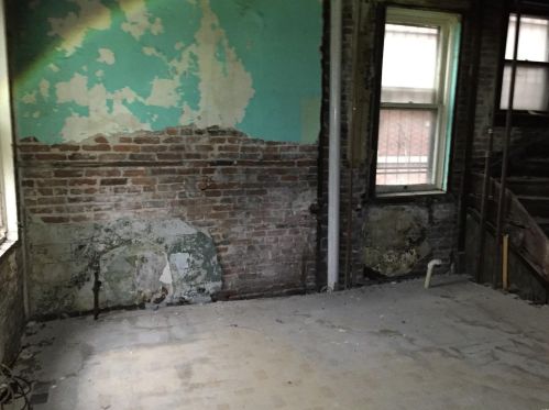 5070 Washington Pl, Saint Louis MO 63108-1116 exterior