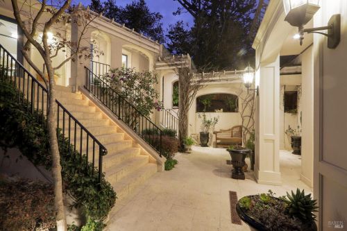 265 Molino Ave, Mill Valley CA 94941-2797 exterior