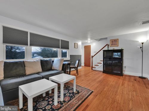 1246 Adams St, Pottstown PA  19464-2402 exterior