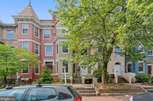 1736 U St, Washington DC  20020-4269 exterior