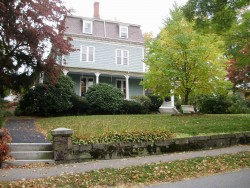 18 Chase St, Newton, MA 02459-2214