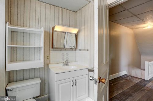 222 Reservoir St, Lancaster PA 17602-3147 exterior