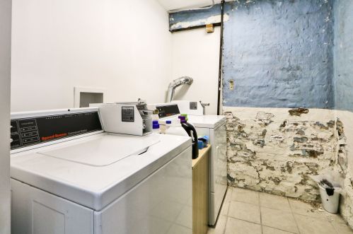 1931 Addison St, Chicago IL 60613-3504 exterior