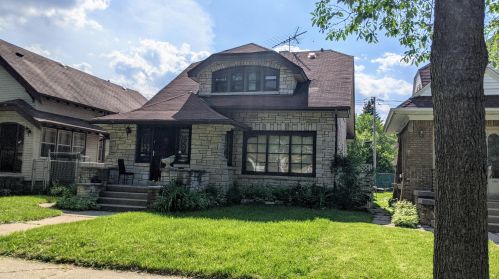 2835 46th St, Milwaukee, WI 53219-3417