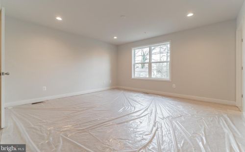 1716 Millstone Dr, Edgewater MD 21037-1945 exterior