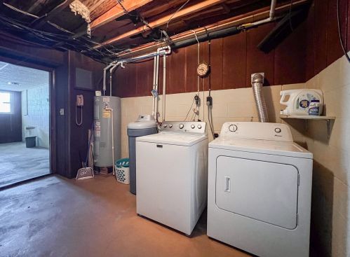 23431 Fosdick St, Dowagiac MI 49047-7433 exterior