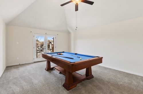 5120 Allamanda Dr, Austin TX 78739-2120 exterior