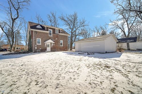 5568 Washington St, Gary, IN 46410-2058