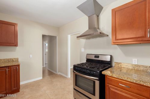 4110 16 Dr, Phoenix AZ 85015-1429 exterior