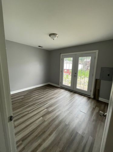 3140 Whipple Dr, Chicago IL  60803-5880 exterior