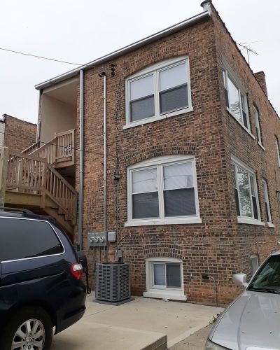 6634 Richmond St, Chicago IL 60645-4211 exterior