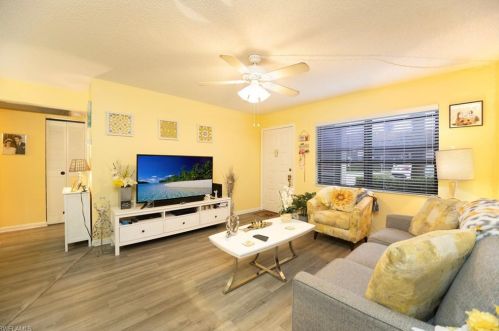 4363 27th Ct, Naples, FL 34116-7905