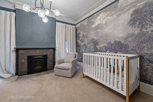 2044 Bissell St, Chicago IL 60614-4206 exterior