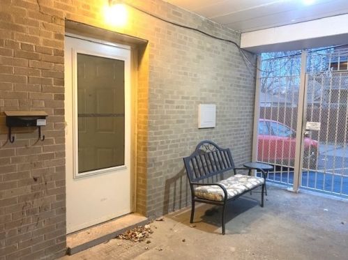 2440 111th St, Chicago IL 60655-1344 exterior