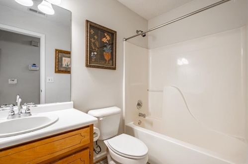 2862 Oakwilde Ct, Lithonia GA 30039-4914 exterior