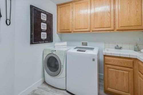 2593 Aberdeen Ln, Folsom CA  95762-5656 exterior