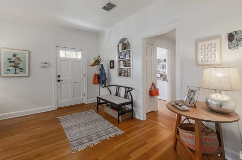 1708 Cedar Ave, Austin TX 78702-1429 exterior