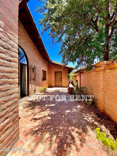 6756 17 Pl, Phoenix AZ 85024-4314 exterior