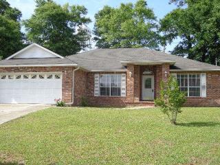 4752 Ridge Pointe Dr, Milton, FL 32571-1334