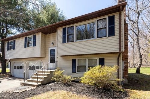 191 Carriage Way, Windsor, CT 06095-2007