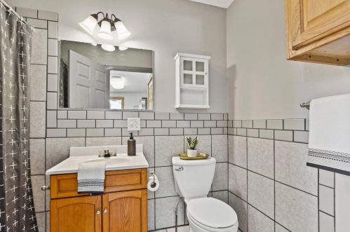 248 Marquette St, Madison WI  53704-5150 exterior