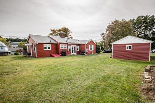 388 Elm St, Wallingford CT 06492-3231 exterior