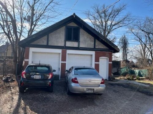 5530 Etzel Ave, Saint Louis MO 63112-3402 exterior