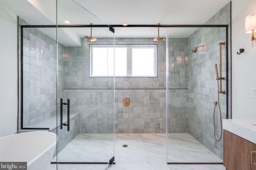 959 Marshall St, Philadelphia PA 19122 exterior