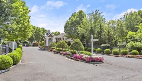38 Terra Nova Cir, Westport, CT 06880-4749