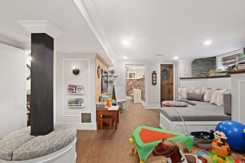 245 Claremont Ave, Mount Vernon NY 10550-1601 exterior