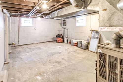 1003 Wilcox, Joliet IL 60435-6932 exterior