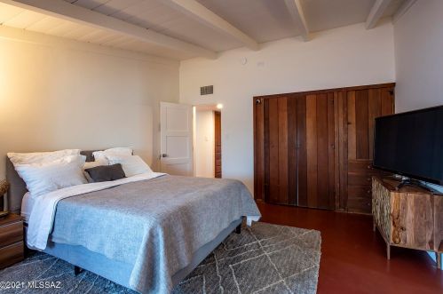 4130 4 St, Tucson AZ 85705-7808 exterior