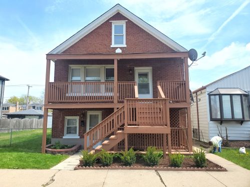 6219 Nagle Ave, Chicago IL  60638-4207 exterior