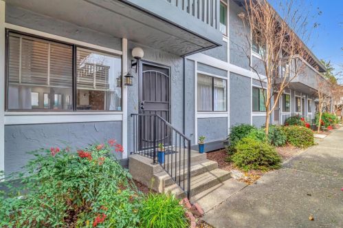 27 Monte Cresta Ave, Concord CA  94523-4213 exterior