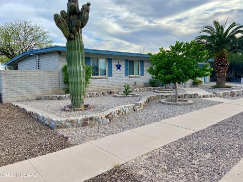 3017 Shumaker Dr, Tucson AZ  85741-3636 exterior