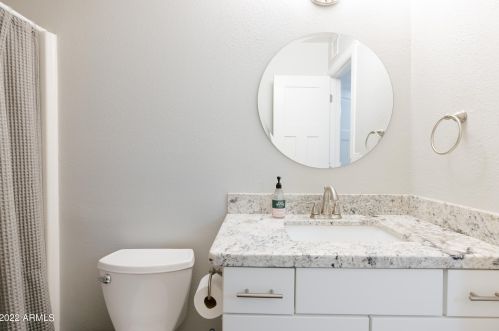 1151 Palomino Dr, Chandler AZ 85224-2117 exterior