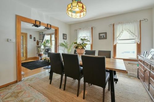 226 Seymour Ave, Derby CT 06418-1310 exterior