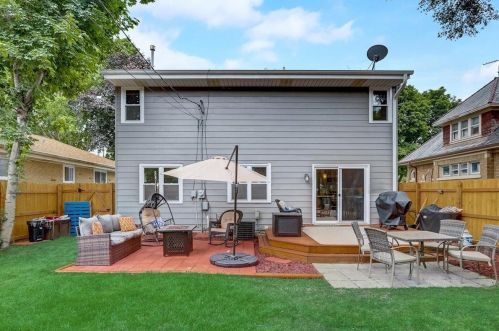 9916 Grantosa Dr, Milwaukee WI  53222-1411 exterior