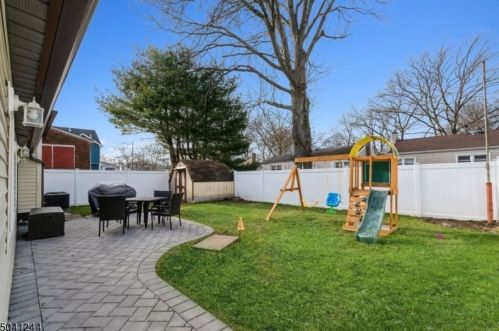 1971 Portland Ave, Scotch Plains NJ 07076-1802 exterior