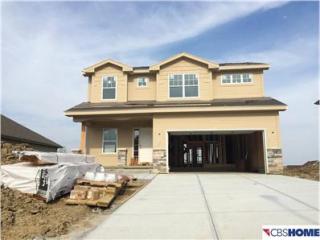 10613 111th St, Omaha, NE 68046-5517