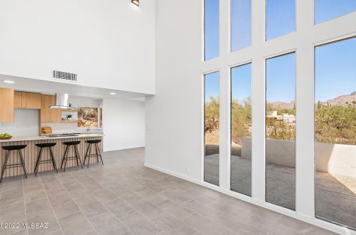 851 Roller Coaster Rd, Tucson AZ  85704-2626 exterior