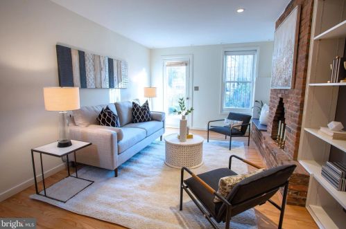 418 Capitol St, Washington DC  20003-4012 exterior